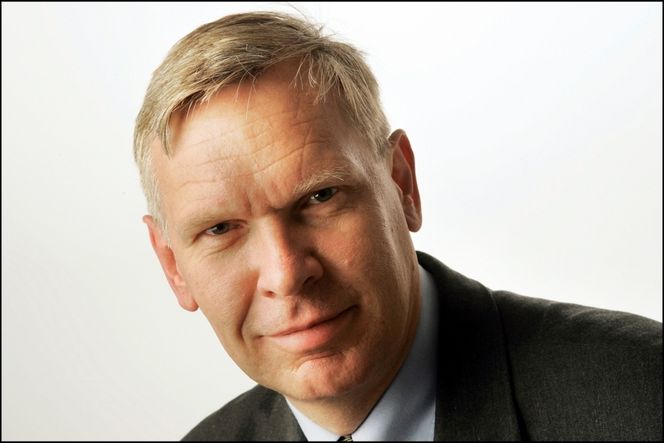 KRAV: Cisco-sjef Jørgen Myrland peker på at krav om tilgang til nettressurser over alt bidrar til å presse opp trafikken i nettskyen.