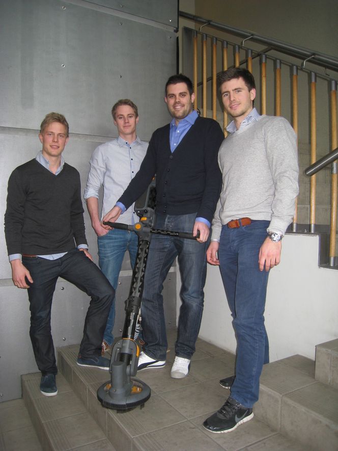 KAMPKLARE: Studentene deltar med produktet The MOSE.