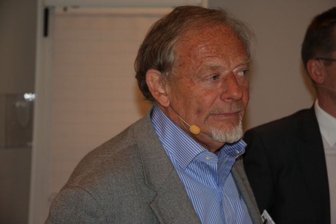 Ser flekker TAR SELSKAPET NORD: Torstein Sanness i Lundin er klar for å utforske Barentshavet.