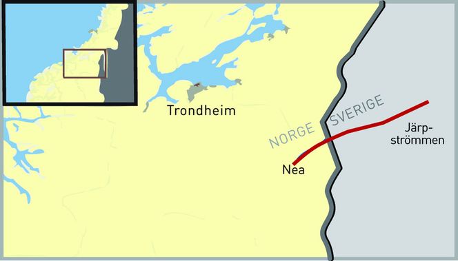 FORSVINNER: - Her blir det ingen evige sår, smiler prosjektleder Aske. Merkene etter den gamle kraftlinjen er allerede i ferd med å forsvinne.