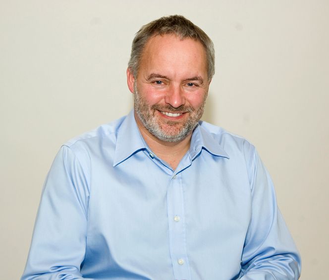 Giftspredning BEKYMRET: Teknisk sjef i Veidekke Gjenvinning, Fredrik Gaustad mener miljømyndighetenes politikk for dekkgjenvinning blir besluttet på et svakt faglig grunnlag.