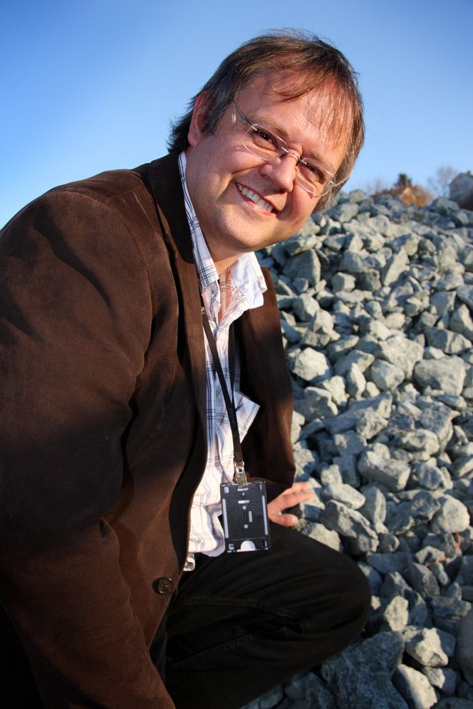 Mer enn nødvendig Det må tenkes mer helhetlig om veibygging enn i dag, mener Inge Hoff.