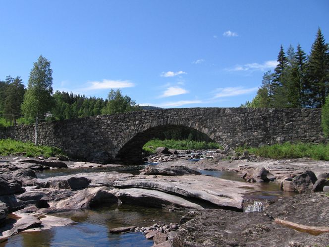 TekniskLUNDE BRU I VALDRES: Norges vakreste?