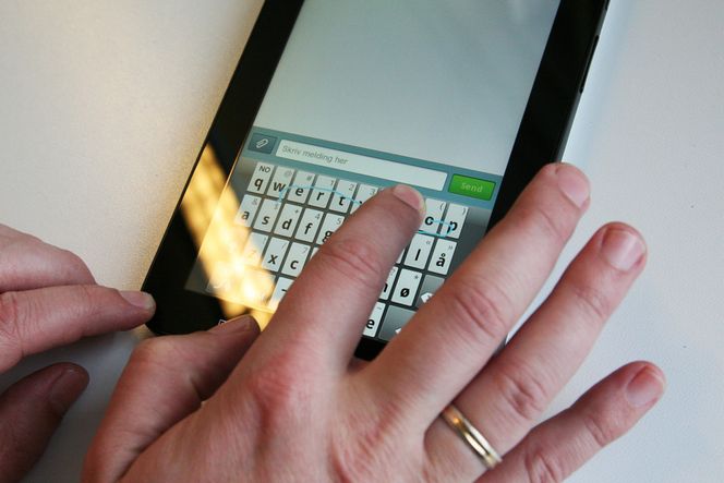 SWYPE: Swype tar sin tid å bli vant med, men potensialet for superrask skriving er absolutt til stede. FOTO: Stein Jarle Olsen