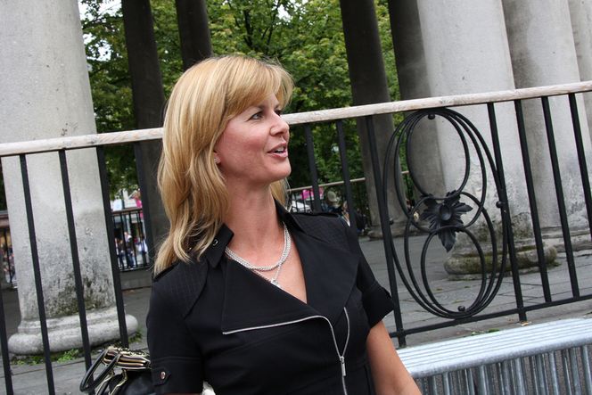 Meteorolog som mentor MENTOR: Svensk TVs mest populære meteorolog, norske Tone Bekkestad, er hentet inn for å lære missene om miljø og klima.