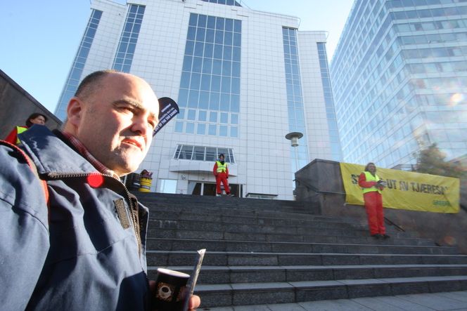 Greenpeaces Martin Norman er opprørt over Statoils oljesandsatsing.