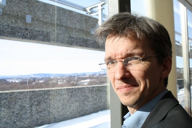 LITE FREMTIDSRETTET: I Norge snakker man om å bevare kompetanse og arbeidsplasser. I utlandet handler det mest om å skape nye, illustrerer Abelia-leder Paul Chaffey.