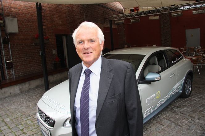 – Nytt avgiftssystem 0-UTSLIPP: -Det er på tide med grønnere avgifter og veiprising i Norge, sier administrerende direktør i Volvo Personbiler Norge, Øystein Herlnad.