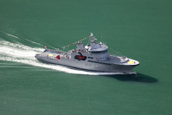 GRØNN: Ingen dieselrøyk fra KV Barentshav.