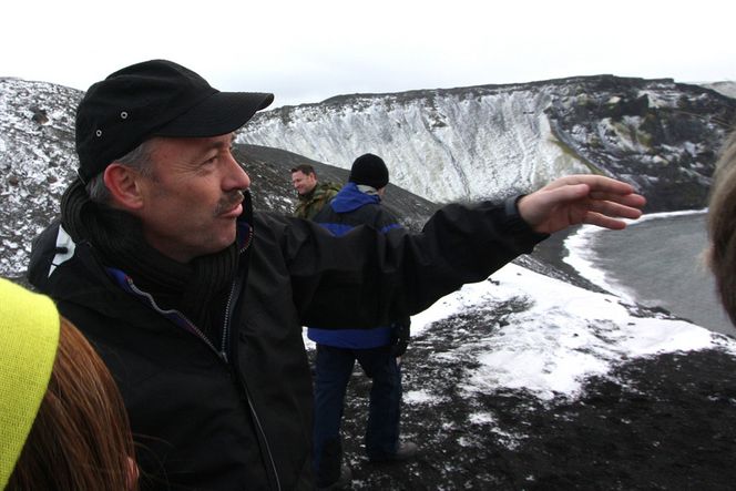MÅ REGNE OM: Leder av Havforskningsinstituttet, Ole Arve Misund, sier at de nå vil gjøre nye analyser på miljørisikoen ved oljeutslipp. (FOTO: Ole K. Helgesen)