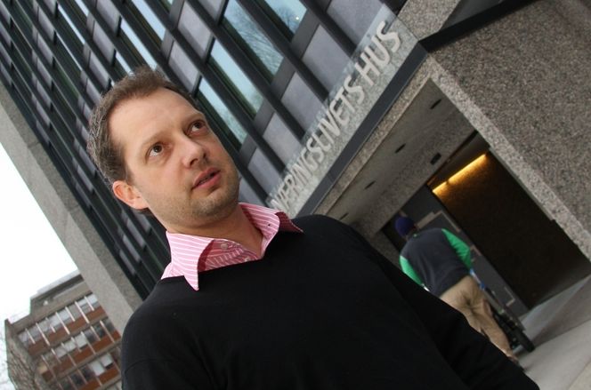 NHO-advokat Halvor E. Sigurdsen er skeptisk til effekten av pålegg om programvare som ikke kan manipuleres. Bilde: Espen Zachariassen
