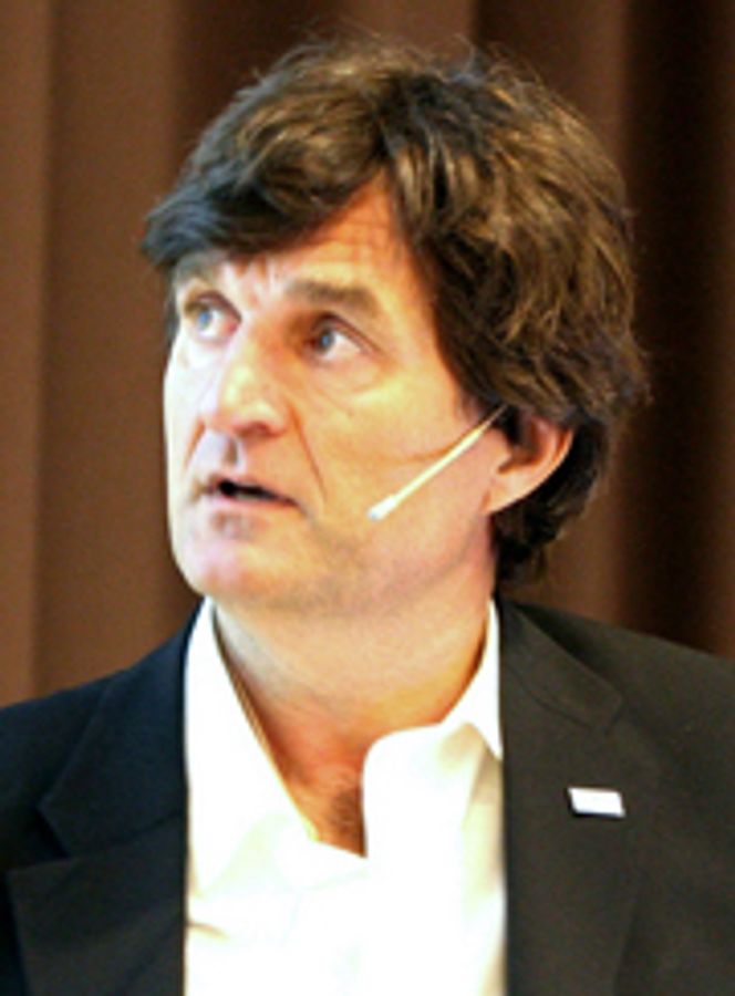 Flysida først Konsernsjef Sverre Quale i Avinor