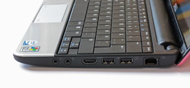 Vanlige spesifikasjoner STANDARD: Dell har plukket frem Intels Atom Z530-prosessor og kjører Windows XP Home i Inspiron Mini 10.