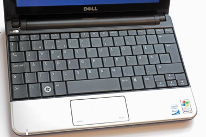 Vanlige spesifikasjoner STANDARD: Dell har plukket frem Intels Atom Z530-prosessor og kjører Windows XP Home i Inspiron Mini 10.