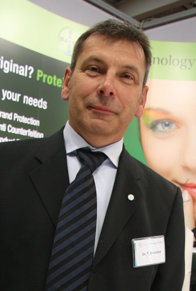 Egne folk Thomas Birsztejn fra Bayer Technology Services