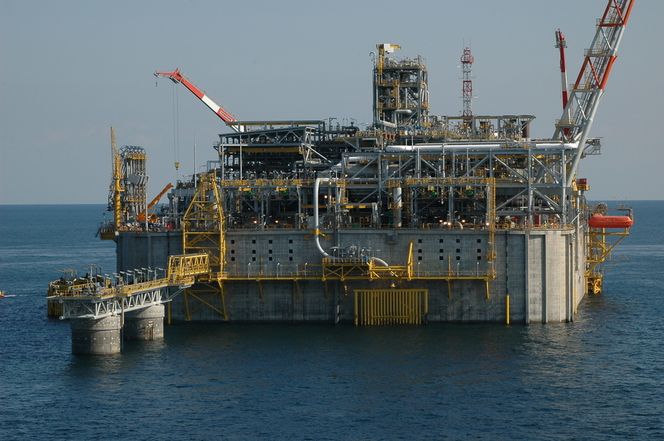 39 METER: Havdypet der LNG - terminalen er er 39 meter. I forkant ligger fortøyningskonstruksjonen som er plassert for å sikre at LNG-tankerne ligger trygt.