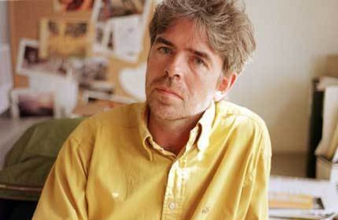 Vil øke utbyttet KRITISK: – (Shell har) igjen sluttet rekker med de skitneste, mest bakstreverske selskapene i verden, sier John Sauven i britiske Greenpeace. Oljegiganten kutter i vind, sol og hydrogen. (Foto: Greenpeace UK)