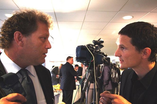 Miljøorganisasjonenene er kraftig uenige om CO2-fangst og lagring. Her skjeller Bellona-leder Frederic Hauge ut Greenpeace-leder Truls Gulowsen fordi organisasjonen er kritisk til teknologien. Bildet er tatt på Klimakonferansen i Bergen 27. mai 2009.