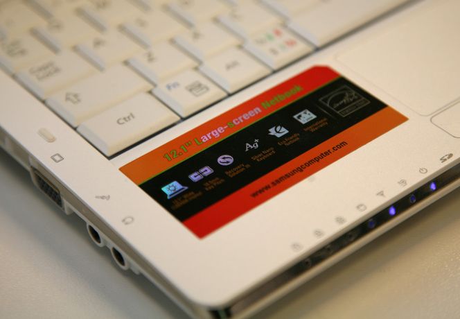 STOR: Large-screen netbook, kaller Samsung NC20.