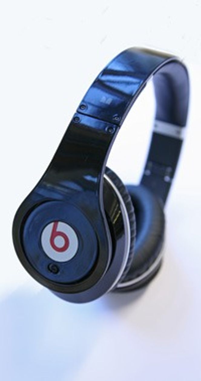 Kjip støyreduksjon BEATS: Glossy så det holder. Det gjenspeiles også på prisen.