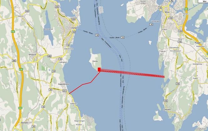 Arbeider på land STRØM TIL SVERIGE: Oslofjordforbindelsen fra Horten-området til Moss-området fører strøm fra det norske elnettet til det svenske. Kabeltraseen er hemmelig siden dette er kritisk infrastruktur, men kabelen går omtrent som på dette kartet.