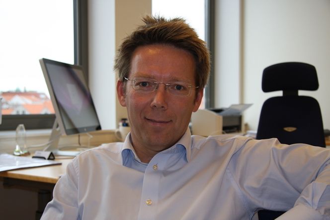 Stålverket bruker strømmen EIER KRAFT: Konserndirektør Christian Rugland i Scana Industrier sier at det å eie kraftverk har en stor tilleggsverdi for konsernet.