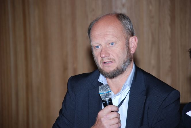 Vil spre klimateknologi KREVER TYDELIGE POLITIKERE: – Hvis du skal fase ut oljefyrer er det tull å gjøre det gjennom avgifter. Det er bedre med forbud, sier Stein Lier-Hansen i Norsk Industri.