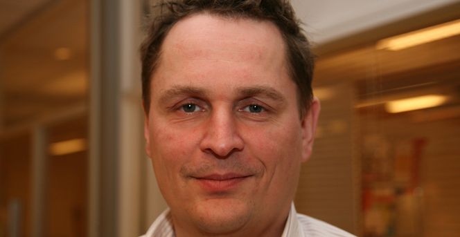 Flere faser NYANSERT: Karrieresenteret ved Universitetet i Oslos Gisle Hellsten mener kommunikasjonsevner er viktigst når man er kommet på intervju.