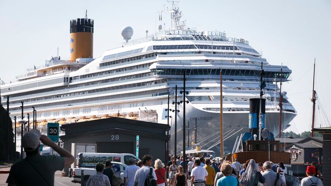 Gigant: Skal de store byene legge opp til landstrøm for cruiseskip, er vi avhengig av at de store rederiene som RCCL og Carnival klargjør for tilkobling.
