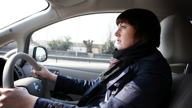 Generalsekretær Christina Bu i Elbilforeningen sier at ladeinfrastrukturen er viktig for elbileiere, men at de færreste bruker hurtigladerne ofte.