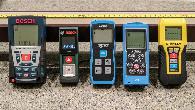 Den nye meterstokken: Lasermålerne har overtatt mye av rollen til tommestokker og målebånd. Normalt er de mye mer nøyaktige, men et par av disse har en del avvik.