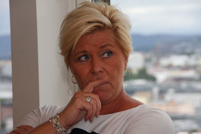 Finansminister Siv Jensen lover at hun har notert seg alle utfordringene som techgründerne sliter med. Bilde: Espen Zachariassen