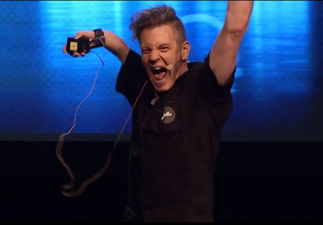 Marc Dillon er administrerende direktør i Jolla. Han har lang fartstid fra Nokia, blant annet som sjefingeniør for MeeGo. Bilde: Jollas YouTube-kanal