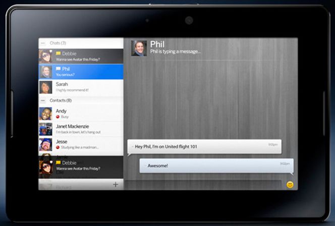 RIM Playbook med lynmelderen BBM Blackberry Messenger). Bilde: RIM