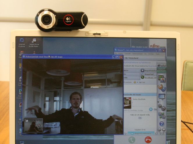 Videokonferanse med det Skype kaller «High Quality Video» krever kamera som er sertifisert. Det leveres bare av Logitech, som har tre ulike modeller på markedet til veiledende priser fra 899 kroner.