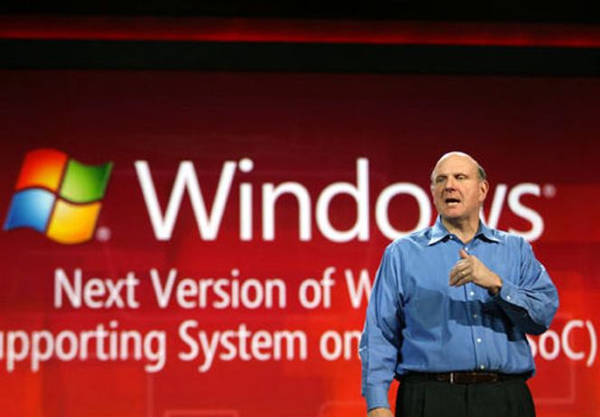 Steve Ballmer kunngjør at neste versjon av Windows vil støtte SoC-er basert på blant annet ARM-arkitekturen. Bilde: Microsoft