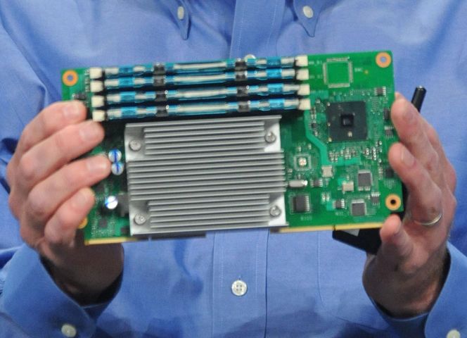 Typisk størrelse på hovedkortet til en mikroserver, riktignok fra Intel. Bilde: Intel