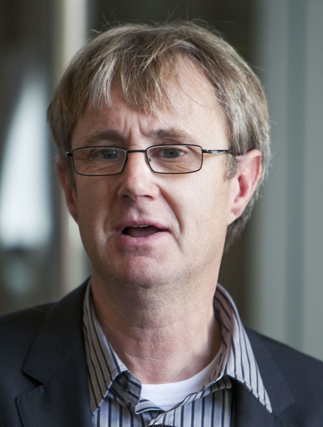 BEST UTENDØRS. Full utnyttelse av 4G krever at 800 MHz-frekvensene tas i bruk, ifølge Telenors dekningsdirektør Bjørn Amundsen. Bilde: Per Ervland