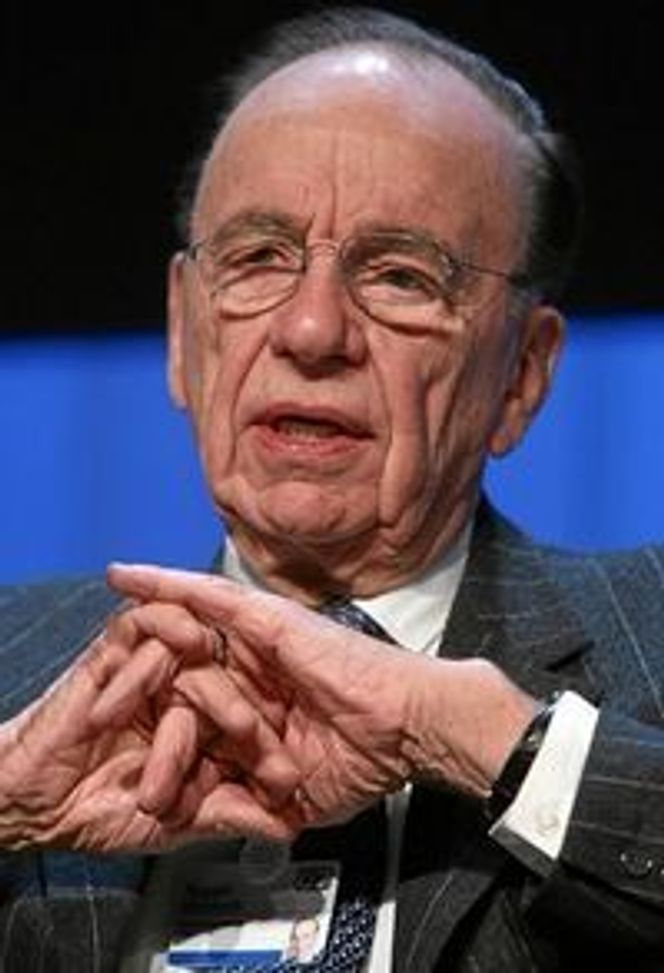 Rupert Murdoch mener man må vente at papiraviser forsvinner.
