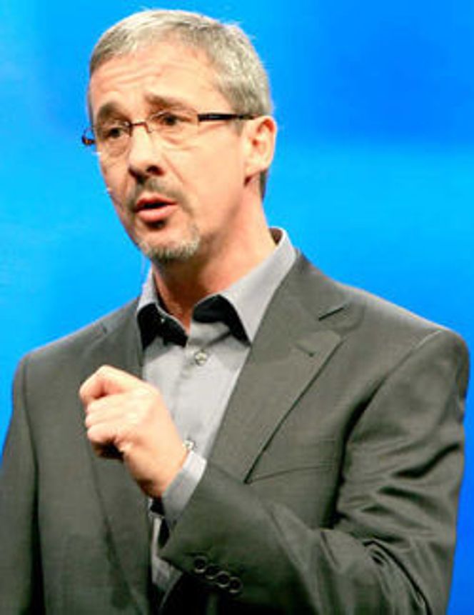 Gartner-analytiker Brian Gammage mener bedrifter må legge opp sine planer for Windows 7 med utgangspunkt i hvordan de skal legge opp til den virkelige framtidsrettede løsningen, «sammensatte arbeidsflater» eller «composite work spaces», som vil erstatte ideen om én pc til hver ansatt. Bilde: Gartner PR