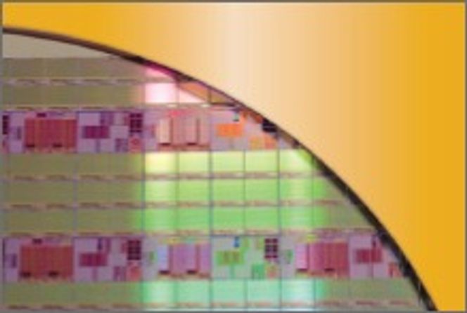 Detalj fra skive med PCM-brikker. Bilde: Numonyx