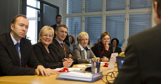 Fornyingsstatsråd Rigmor Aasrud innrømmet som eneste av fem ministre at hun bruker Operas nettleser. Men på jobb må hun ennå bruke IE. Bilde: Per Ervland