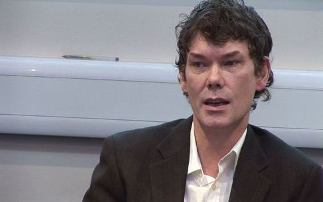 43 år gamle Gary McKinnon krever å bli stilt for retten i Storbritannia. Hans familie frykter at han kan ta sitt eget liv dersom han utleveres til en mulig terrordom i USA. Bilde: freegary.org.uk