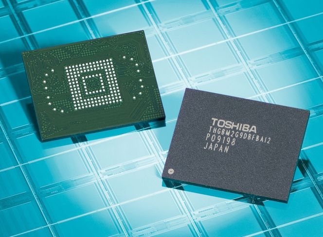 64 gigabyte-varianten av Toshibas nye eMMC flashminnemoduler. Bilde: Toshiba