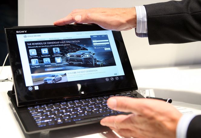 Sony var en av mange aktører som viste frem nettbrett-løsninger på årets IFA-messe i Berlin. Veksten for nettbrett vil spise veksten i PC-markedet mener analytiker. Bilde: Adam Berry/Getty Images/All Over Press