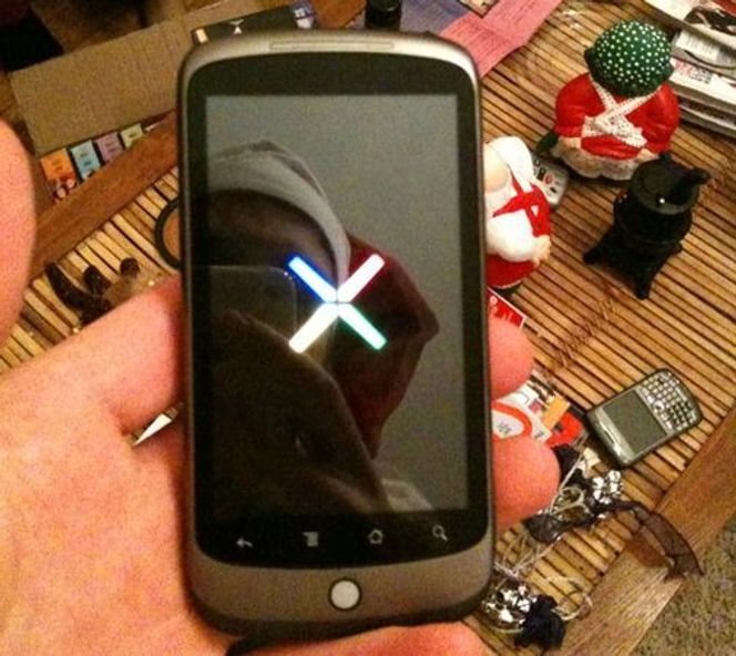Uoffisielt bilde av Google Nexus One Bilde: Twitpic-brukeren coryobrien
