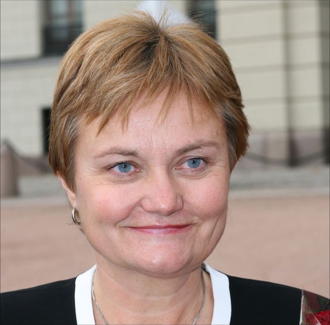 IT-minister Rigmor Aasrud ser frem til flere offentlige nettjenester. Bilde: Marius Jørgenrud