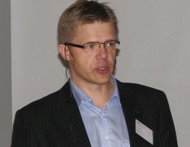 Frode Saastad i Telenor mener IPTV over tid vil smelte sammen med webtv.