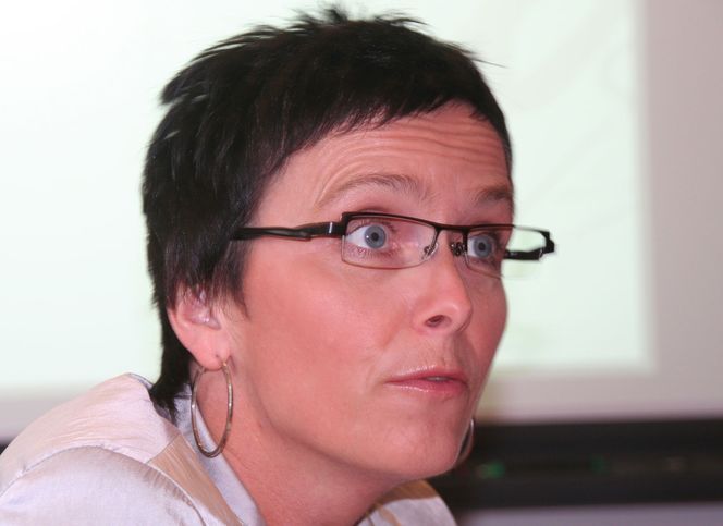 Heidi Grande Røys vil ha 6-timers dagen fram i den offentlige debatten.