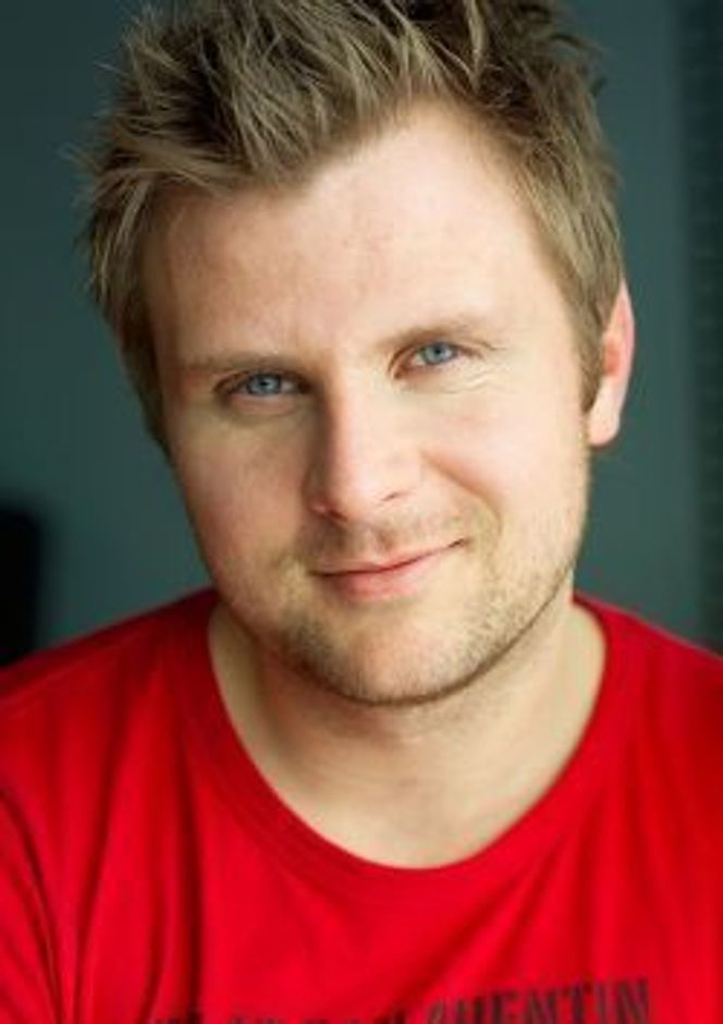 Stortingsrepresentant Torgeir Micaelsen (29) fra Arbeiderpartiet er veldig fascinert av elektroniske medier. (Foto: Buskerud Ap)